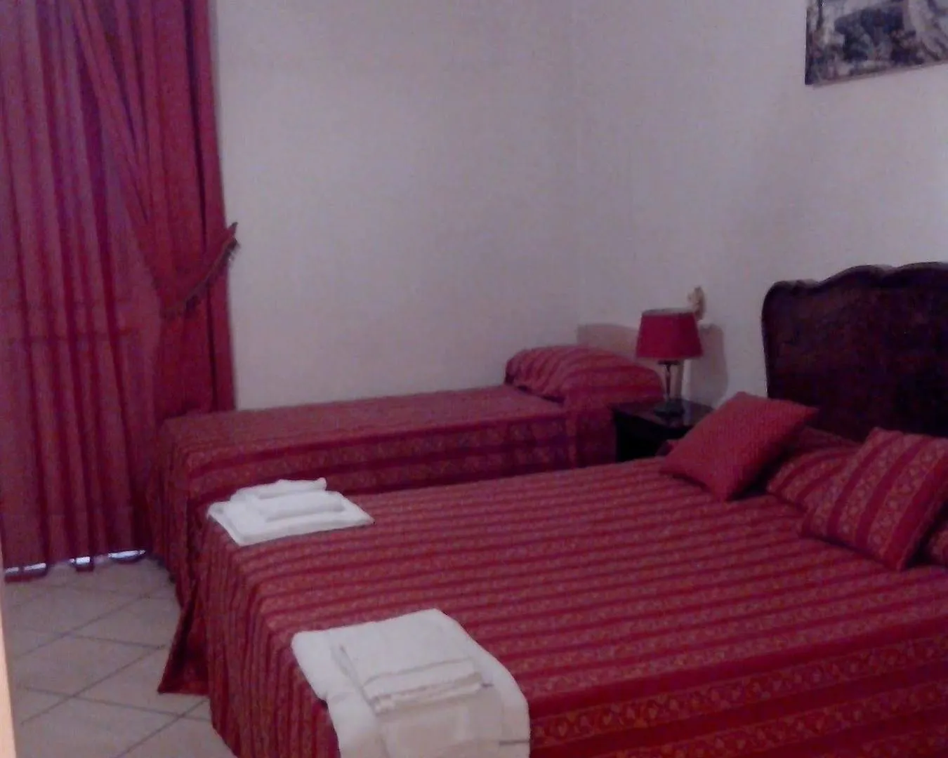 Bed & Breakfast Napoli Centrale 3*, Naples Italy